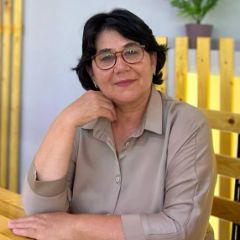 Амбарцумова Эльвира Батыровна